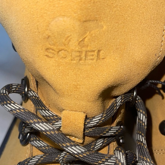 Sorel Hi-Line hiking (women) NWB - Picture 11 of 13